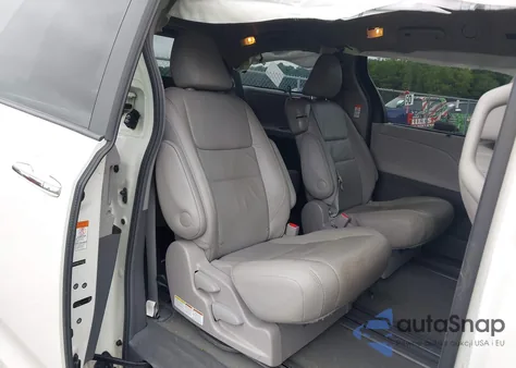 2015 Toyota Sienna Xle 8 Passenger from USA, damaged, VIN 5TDYK3DC7FS615377